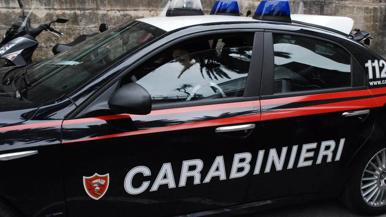 Italia: Un bebeluș român de şase luni a murit într-o secţie a carabinierilor