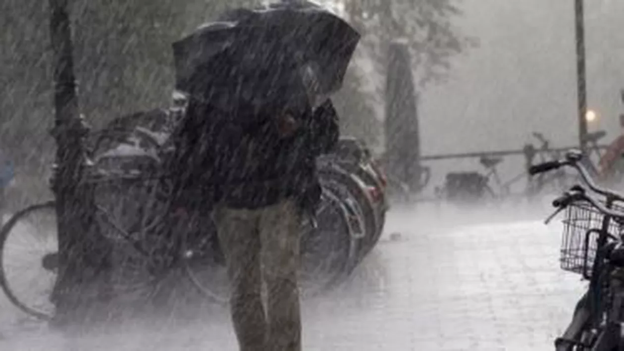 Avertizare cod galben de ploi torențiale pentru toată țara (FOTO)