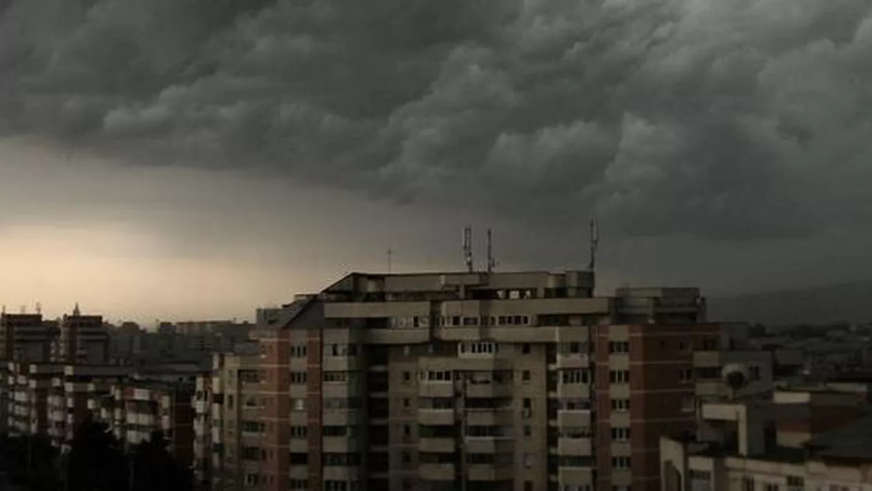 Cod portocaliu de furtună pentru județul Ilfov