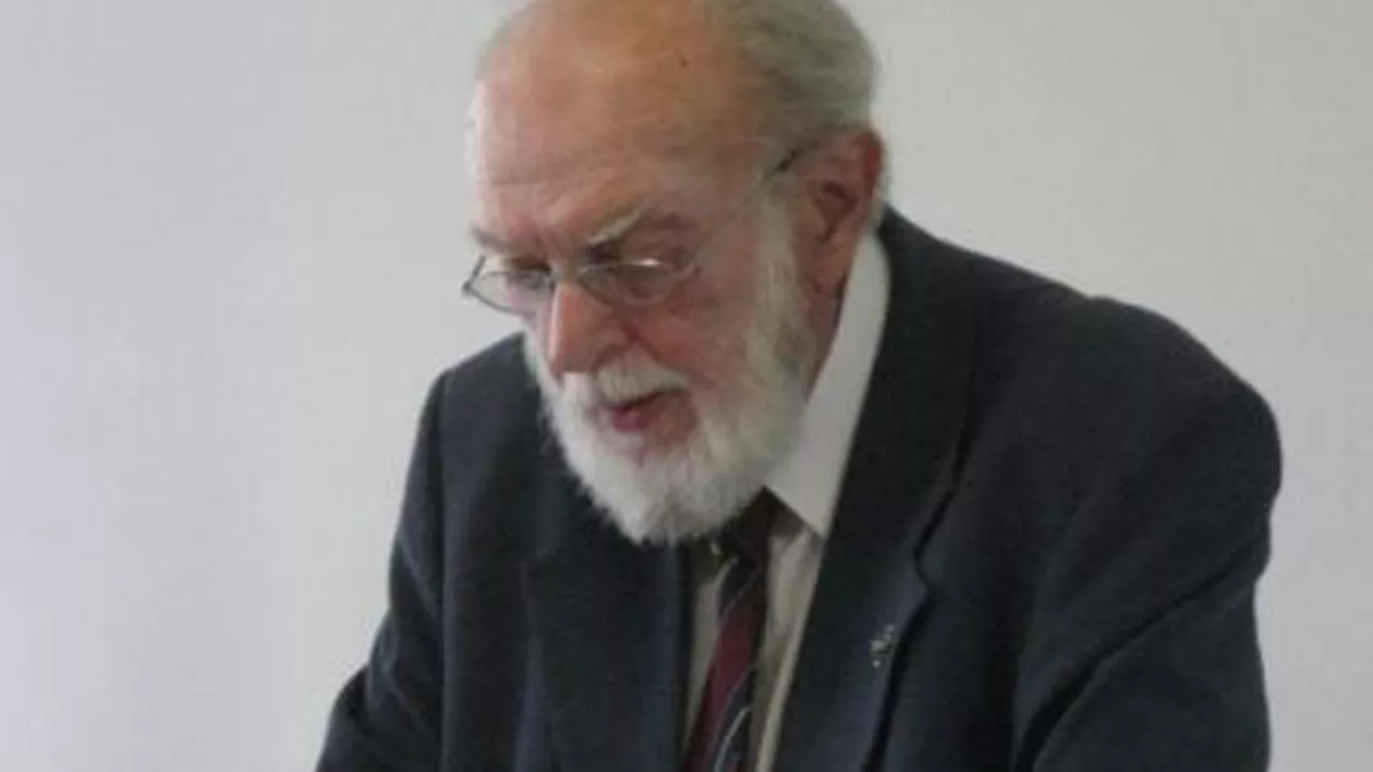 Jurnalistul şi scriitorul Nicolae Stroescu Stînişoară a murit la vârsta de 88 de ani