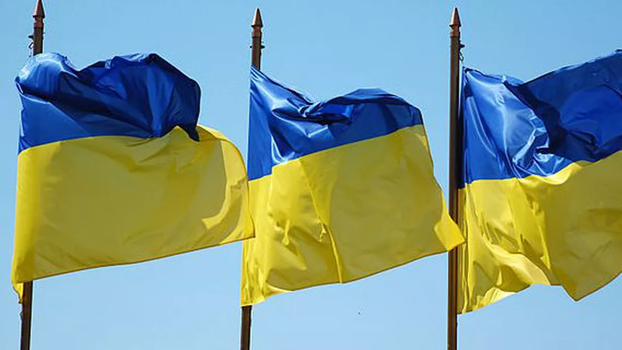 Ucraina: Petro Poroșenko a ordonat arborarea drapelului în Slaviansk