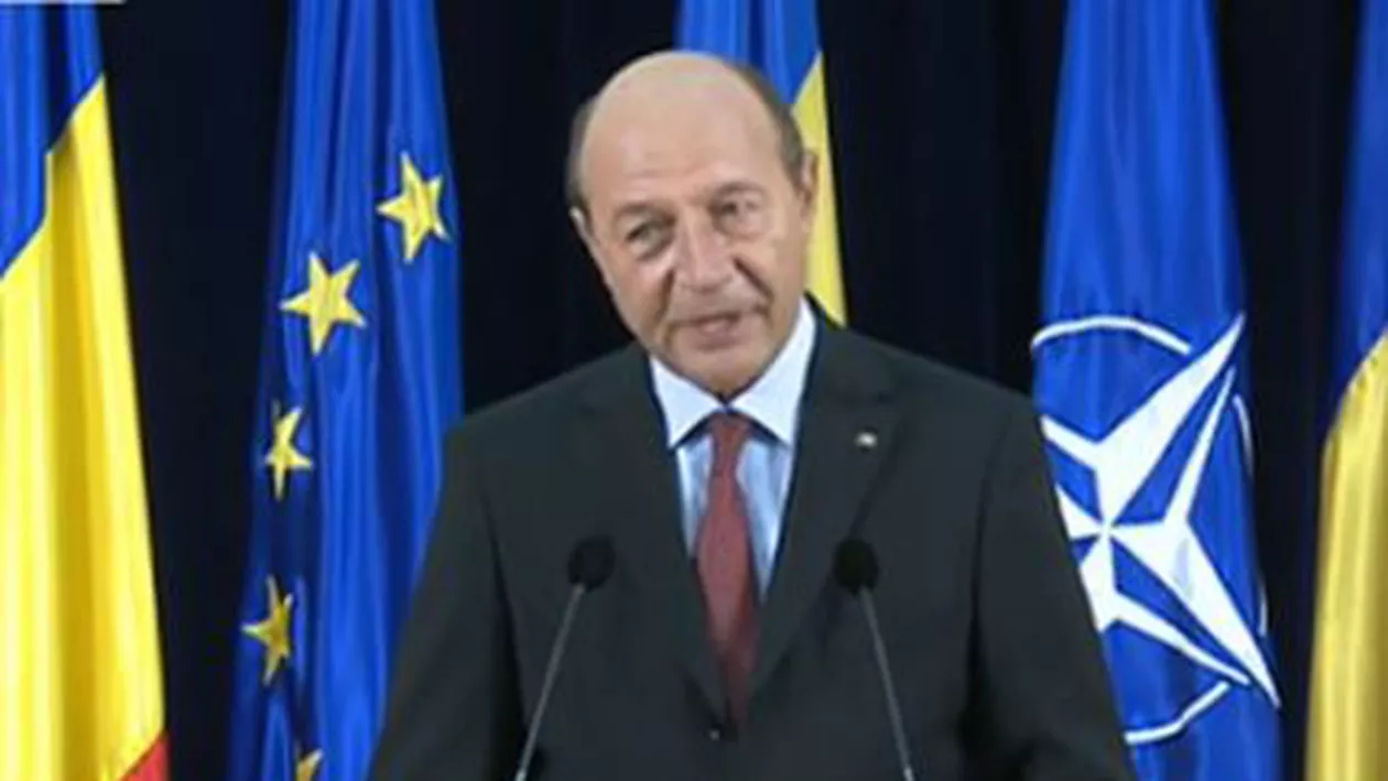 Băsescu: Fac apel ca Avocatul Poporului să sesizeze CC cât mai repede pe modificarea Legii educaţiei