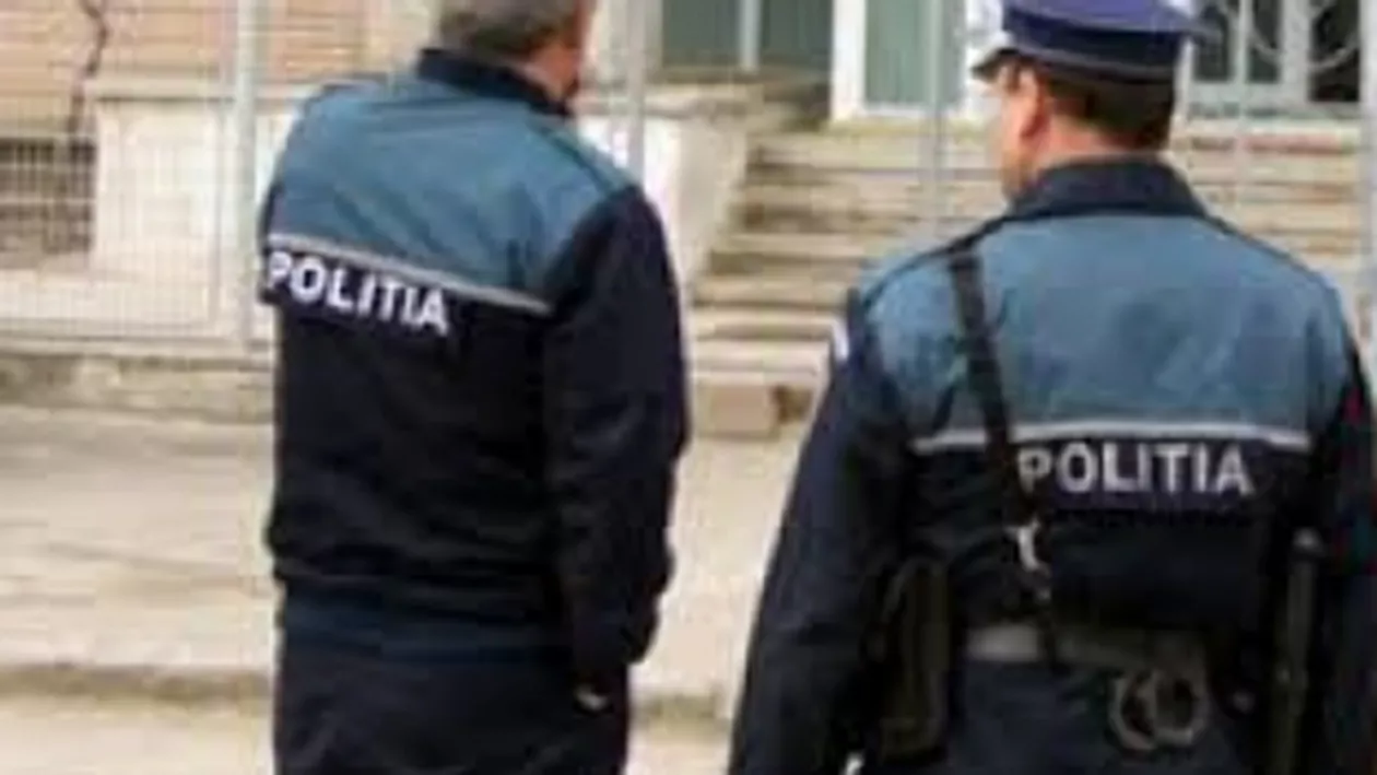 Gorj: 12 persoane suspectate de trafic de droguri, reţinute