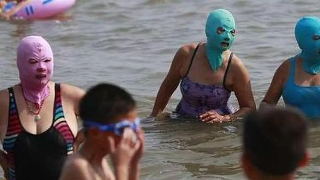 Nou trend în China: Bikini faciali, la mare căutare în sezonul estival