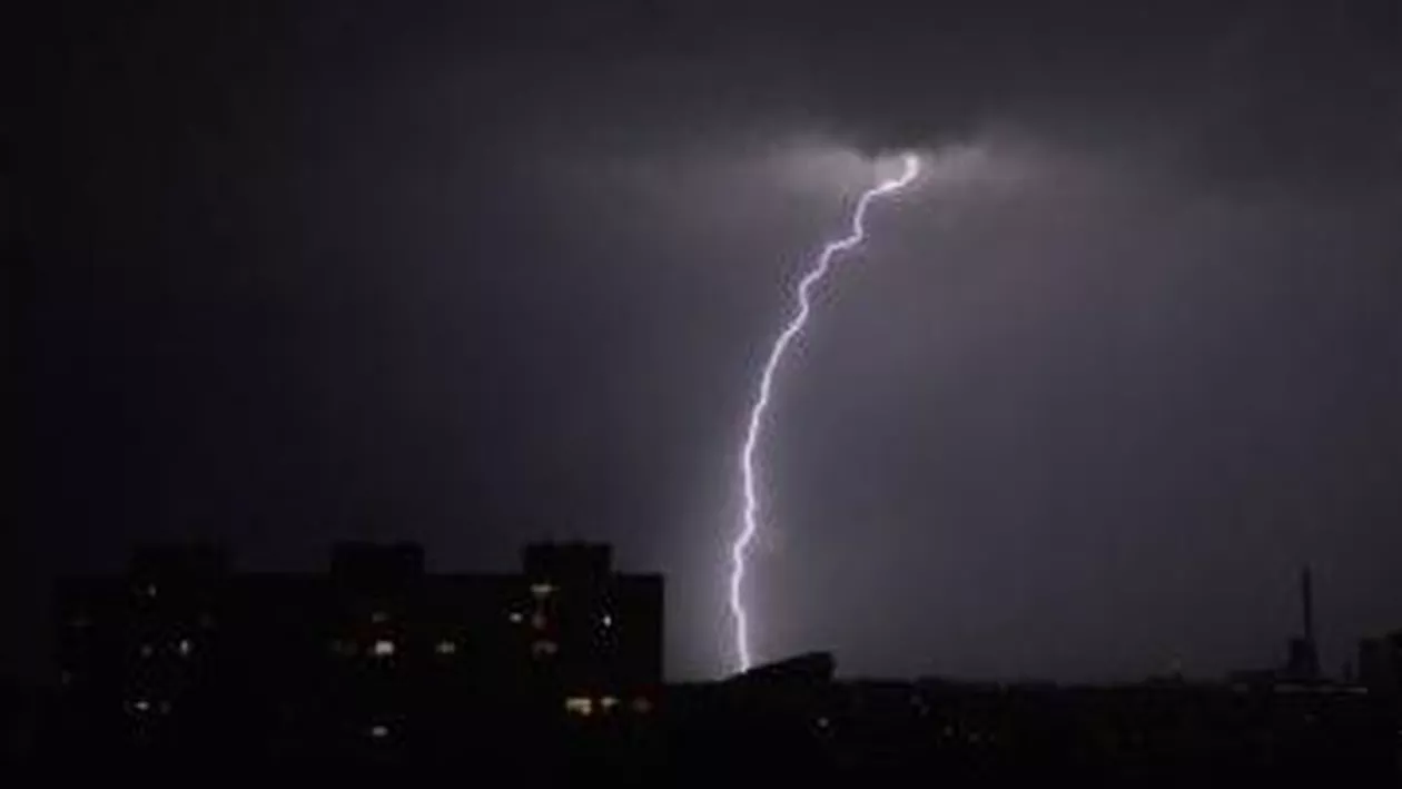 Două localități de coastă din Bulgaria au decretat stare de dezastru după ce ploile au cauzat inundații serioase