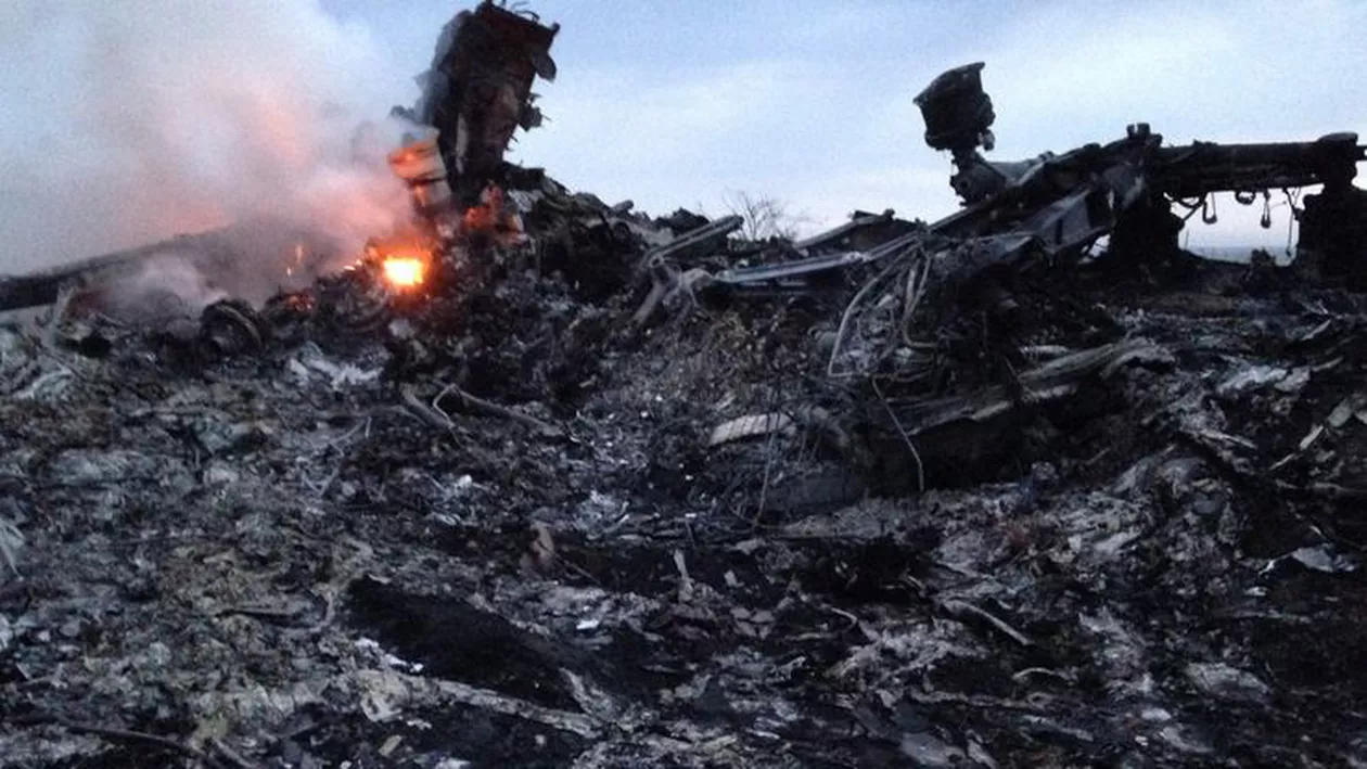 Echipele de salvare anunță că au recuperat a doua cutie neagră a avionului prăbușit în regiunea Donețk