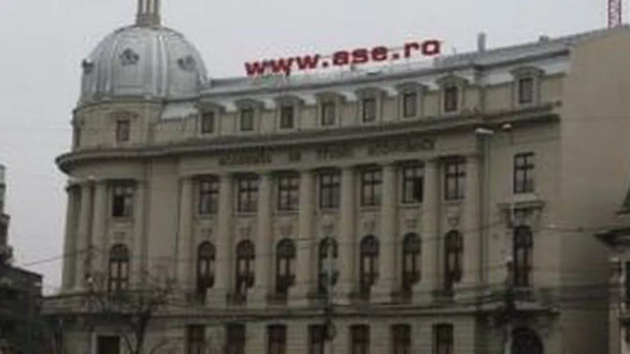 Prodecanul Facultăţii de Finanţe-Bănci din ASE a fost reținut pentru luare de mită de la studenți