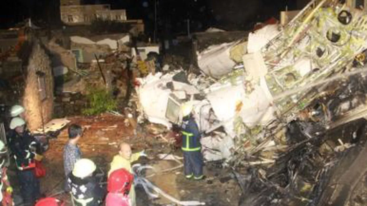 Bilanțul celor care și-au pierdut viața în accidentul aviatic din Taiwan a ajuns la 48 de morți și zece răniți