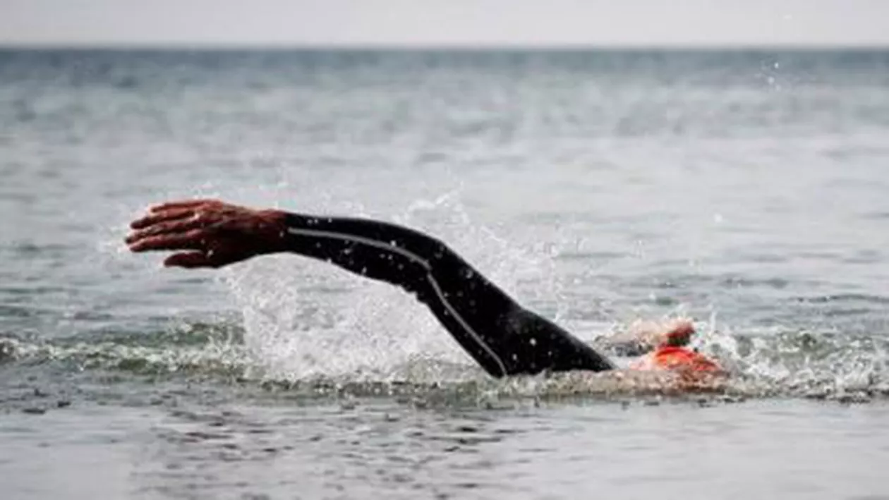 Un brăilean a murit înecat în Marea Neagră, după ce a vrut să salveze alte două persoane din valuri
