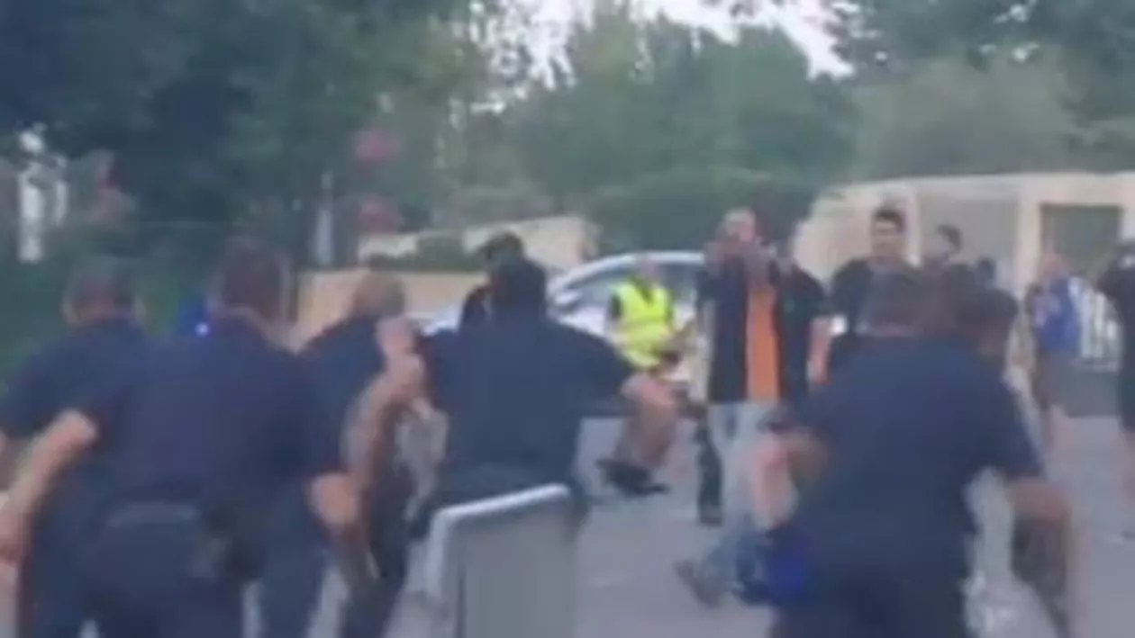 Franța: Incidente între polițiști, jandarmi și fani înainte și după partida Bastia - Marseille