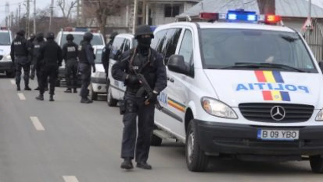 Percheziții de amploare în Suceava la contrabandiștii de arme
