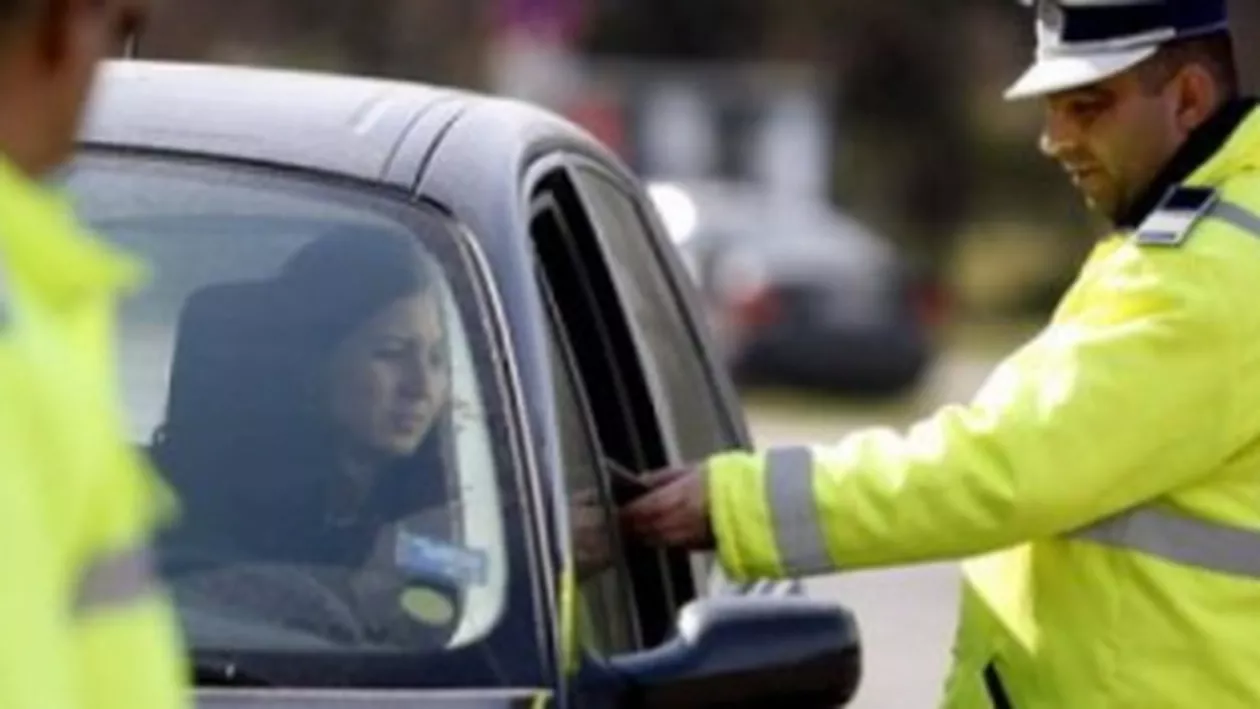 Amenzi de peste 12 milioane de lei, date într-o săptămână de poliţişti