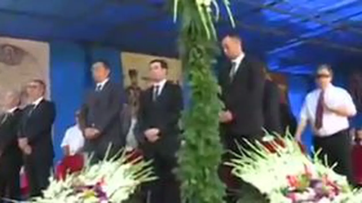 Se împlinesc 300 de ani de la moartea Sfinților Brâncoveni: Mii de enoriași la resfințirea bisericii Sf. Gheorghe cel nou din Capitală (VIDEO)