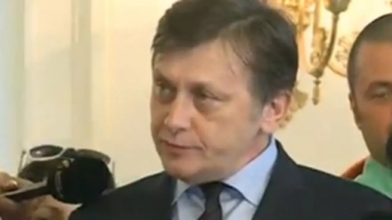Crin Antonescu: O să văd dacă o să-l votez sau nu pe Klaus Iohannis