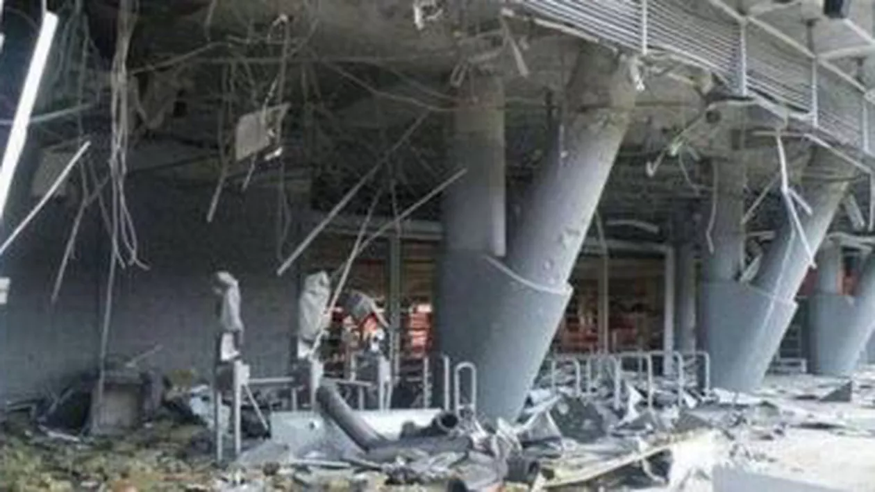 Ucraina: Stadionul echipei Șahtior Donețk a fost lovit de două obuze, fiind avariate fațada de nord-vest, sisteme de comunicație și cel de alimentare