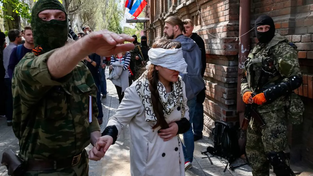 Doi jurnalişti de la un ziar din Crimeea, daţi dispăruţi în Ucraina