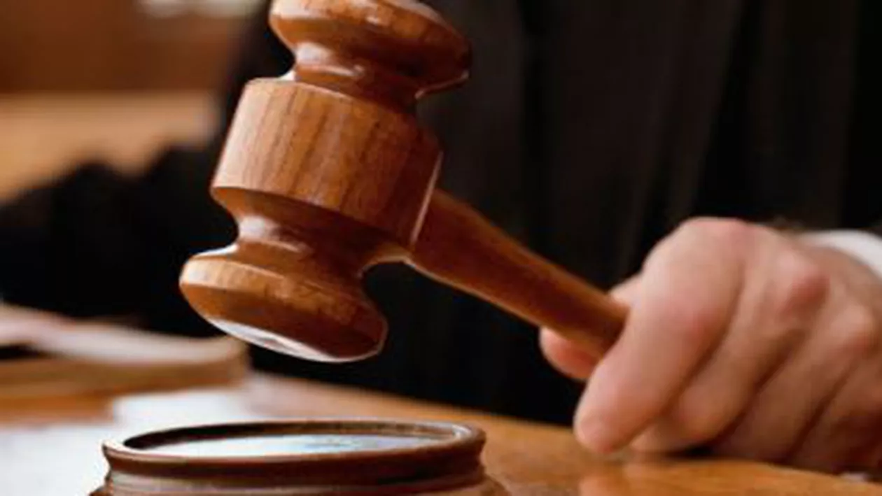 O româncă va judeca procesul unui politician sârb din Kosovo ce este acuzat de crime de război
