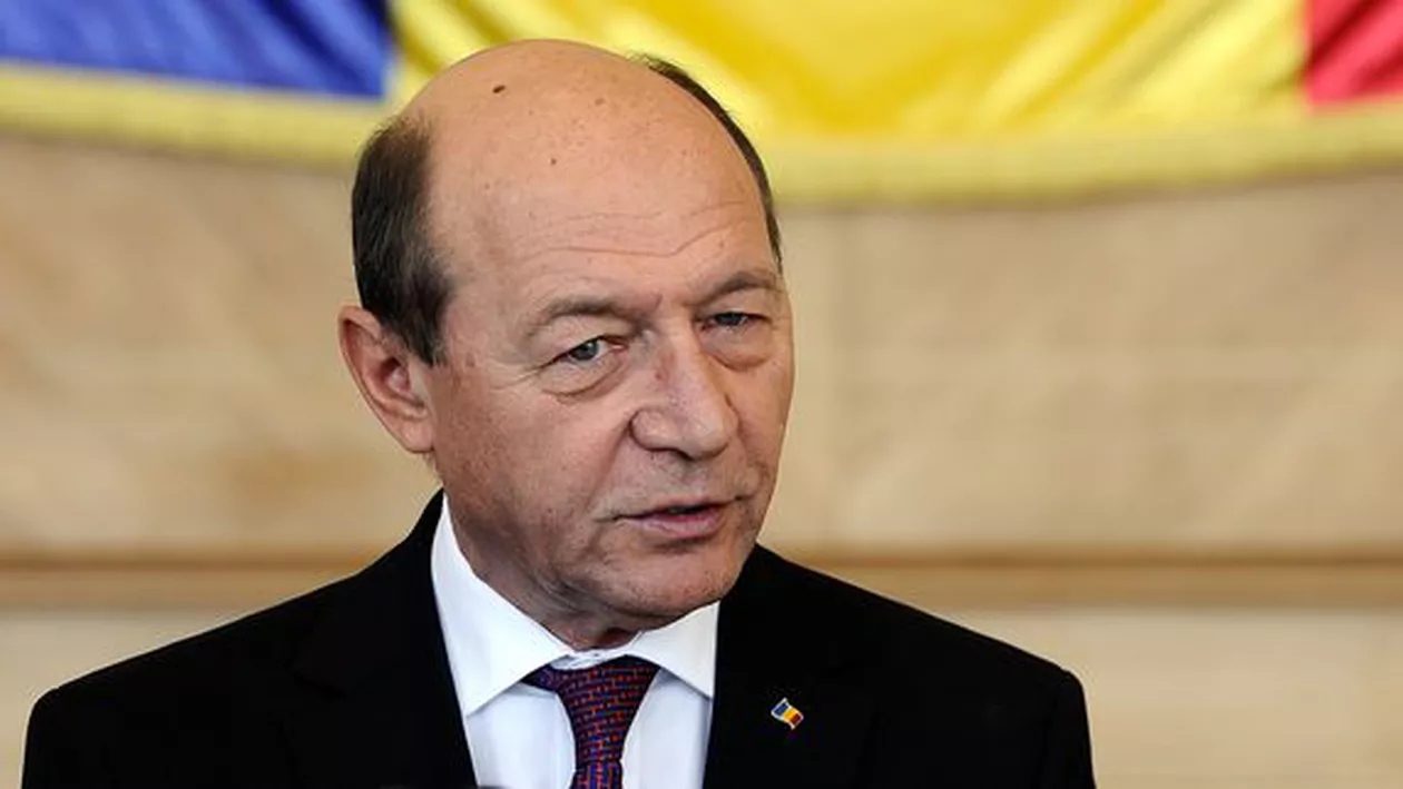 Traian Băsescu, de Ziua Limbii Române: „La mulți ani tuturor românilor și tuturor celor care vorbesc limba română”