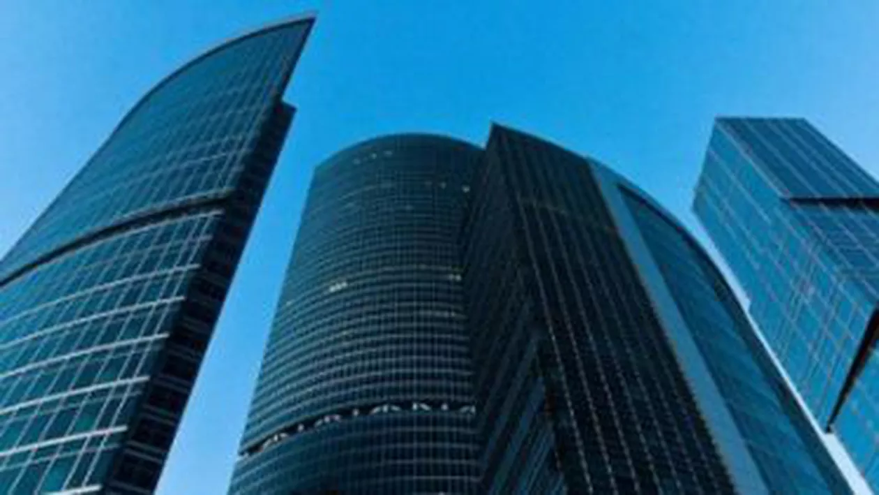 Rușii vor înființa un fond ”anti-criză” pentru a sprijini companiile afectate de sancțiunile impuse de Occident