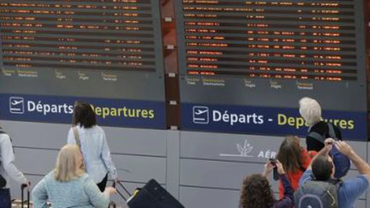 Air France, în a doua zi de grevă: Aproximativ 60% din zboruri sunt anulate