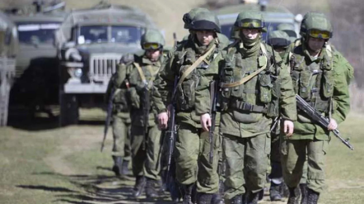 NATO: Suplimentarea trupelor ruse din Crimeea ar submina încetarea focului în estul Ucrainei