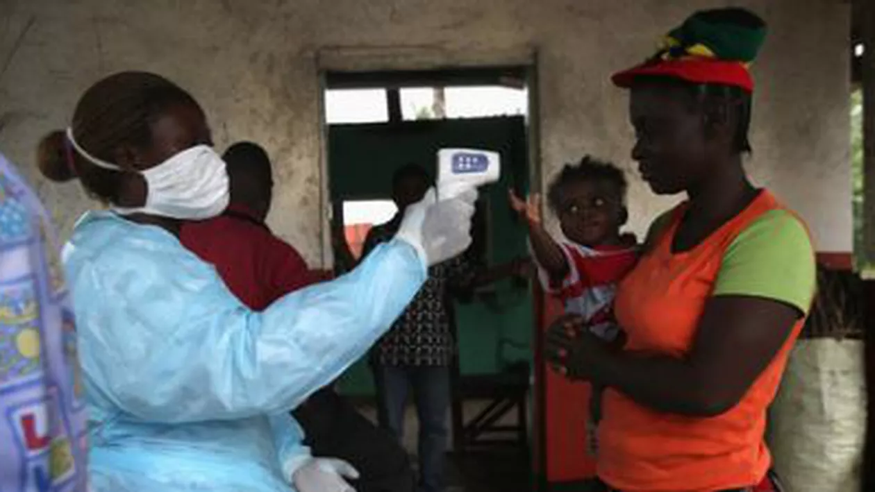 Sierra Leone intră de vineri în carantină națională, într-o încercare de a împiedica răspândirea virusului Ebola