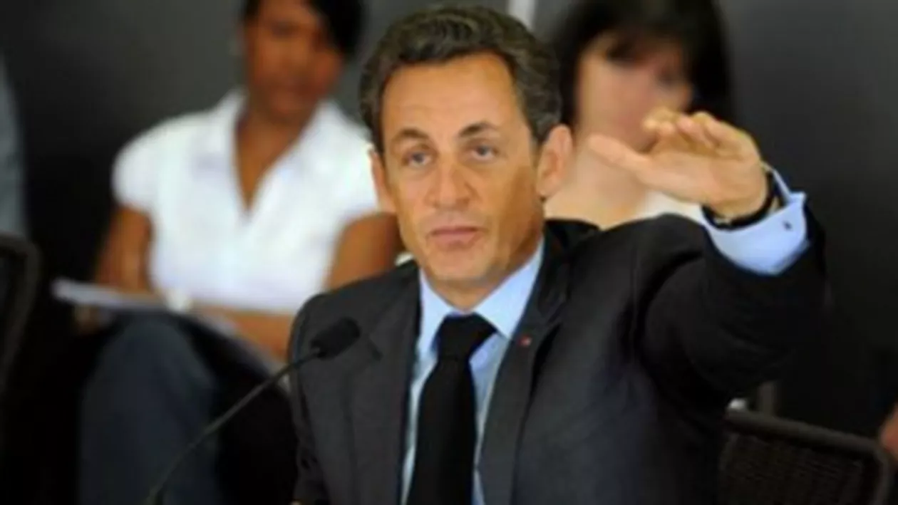 Fostul președinte francez Nicolas Sarkozy și-a anunțat revenirea în viața politică