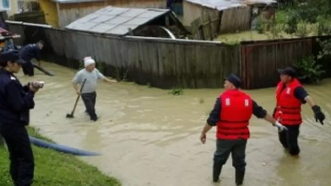 Codul galben de inundații pentru judeţele Maramureş, Sălaj şi Bistriţa-Năsăud a fost prelungit