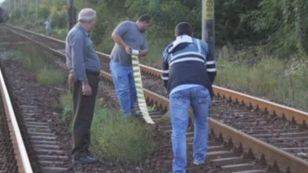 Craiova: Un băiețel de 6 ani și bunicul său au murit după ce au fost loviți de tren