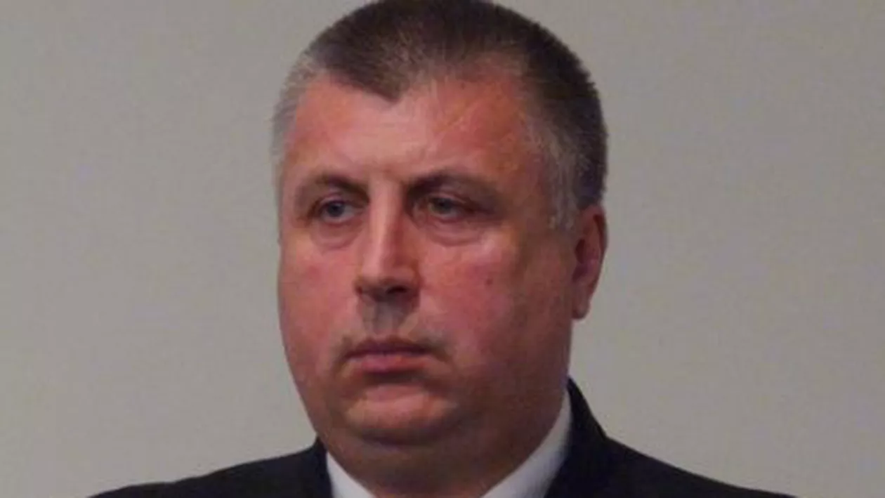 Suceava: Primarul PDL al oraşului Frasin, dar şi 5 aleşi PNL s-au înscris în PSD