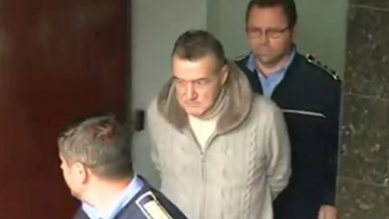 Gigi Becali, în sala de judecată: Nu se supără nimeni dacă ies mai devreme. Oricum nu mă mai interesează politica (VIDEO)