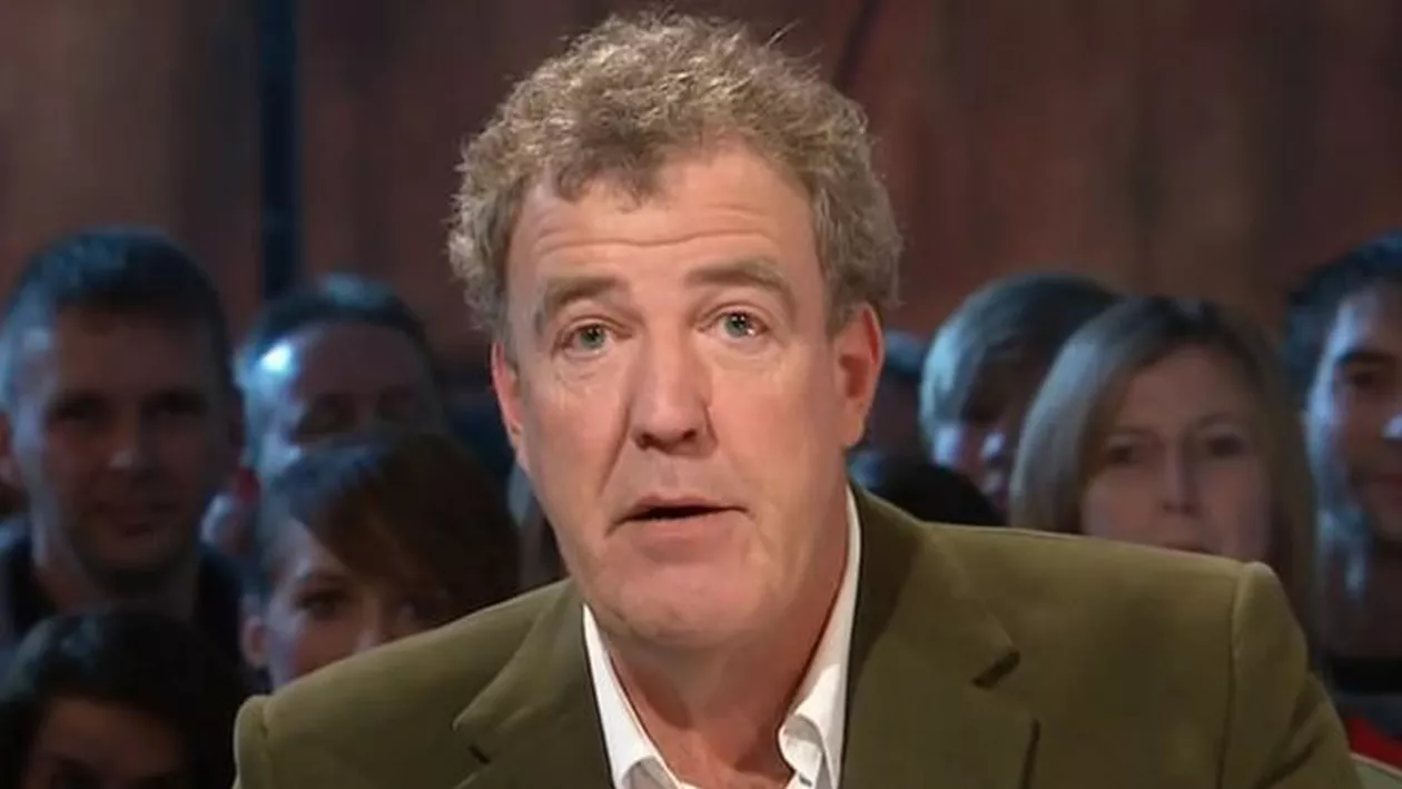 Echipa "Top Gear", atacată cu pietre în Argentina de către localnici furioşi