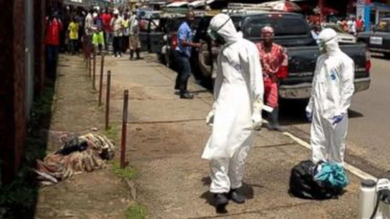 Liberia: Un bărbat infectat cu Ebola și considerat mort s-a trezit în fața jurnaliștilor ABC