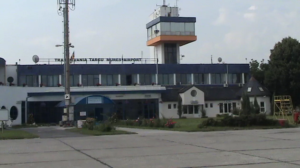 Târgu Mureş: Cursele aeriene, redirecţionate la Cluj timp de o săptămână, pentru reparaţii la pistă