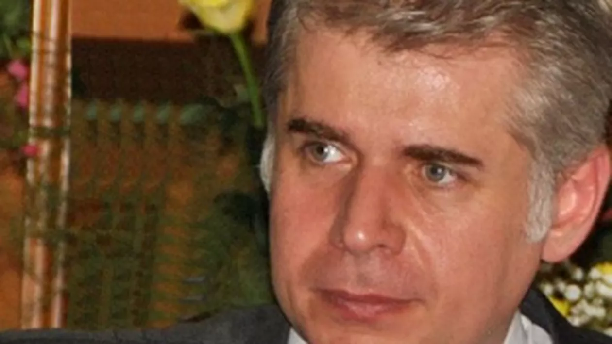 Fostul prefect de Galaţi Emanoil Bocăneanu, reținut după ce a sustras acte ce dovedeau obţineri ilegale de fonduri