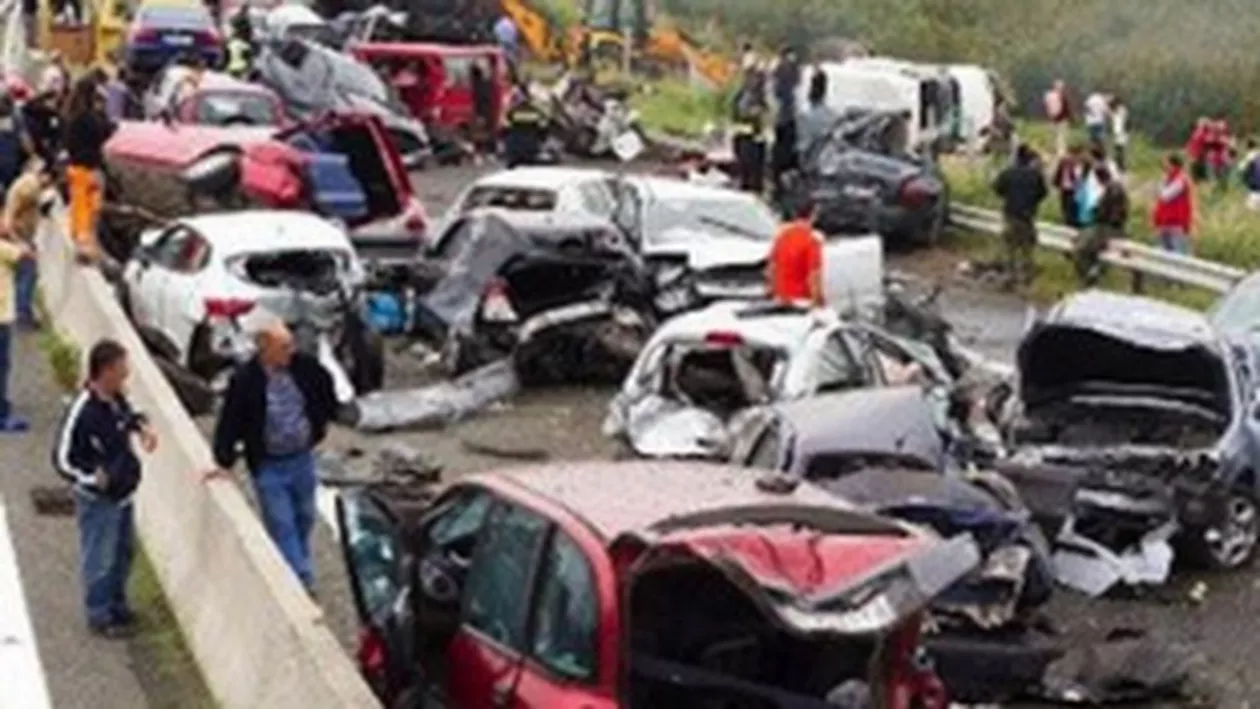 Românul care a cauzat accidentul rutier din Grecia nu are atestat de competență profesională