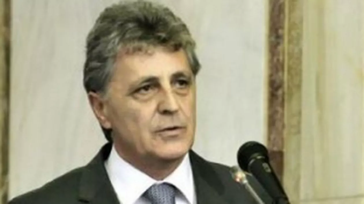 Ministrul Mircea Dușa anunță că bugetul Apărării pentru 2015 va crește cu 0,3% din PIB
