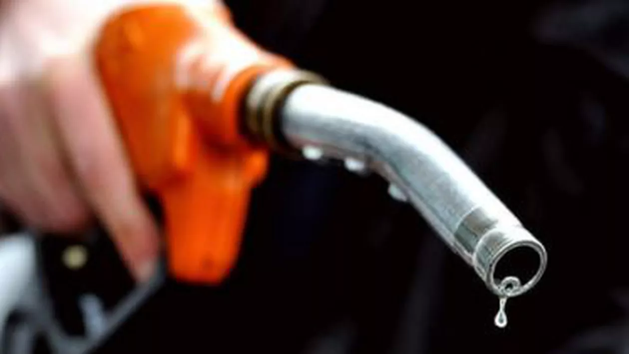 Americanii, record la eficiență: Consumul mediu al maşinilor a coborât la 9,75 litri la suta de kilometri