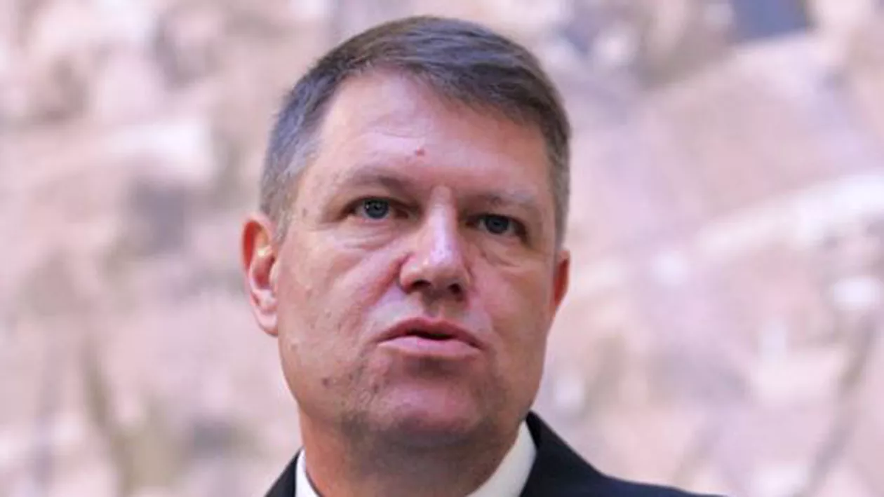 Dezinformări în lanț la Antena 3: Iohannis nu stă într-un apartament pus la dispoziție de un apropiat al lui Băsescu (VIDEO)