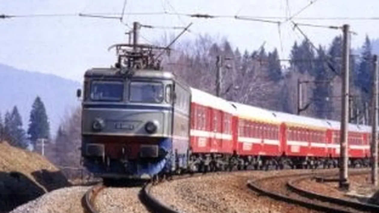 CFR suplimentează trenurile care merg și vin din Iași pentru pelerinajul de Sfânta Parascheva