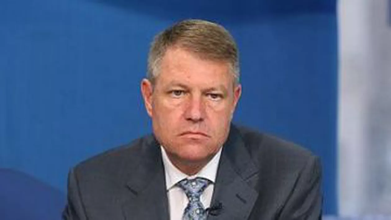Reţeaua samsarilor imobiliari din Sibiu, controlată de Iohannis? Acte de retrocedare întocmite într-o singură zi
