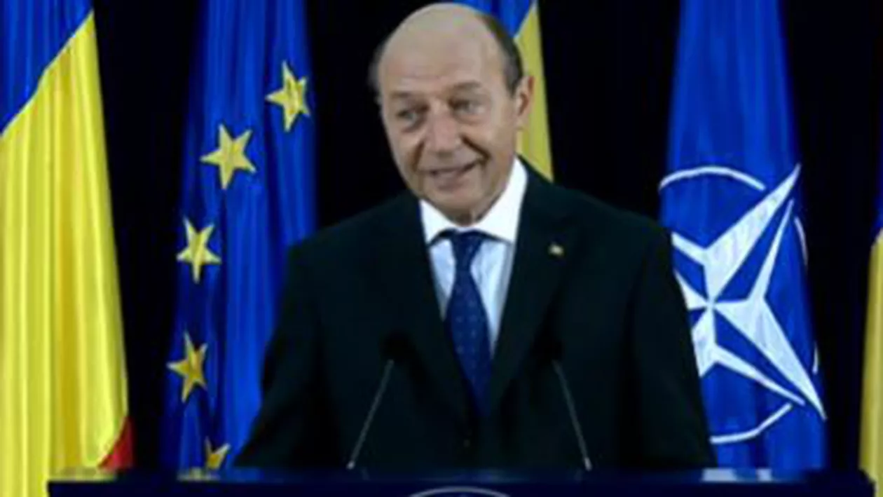 Băsescu: Controlul parlamentar asupra serviciilor de informaţii este prea slab (VIDEO)