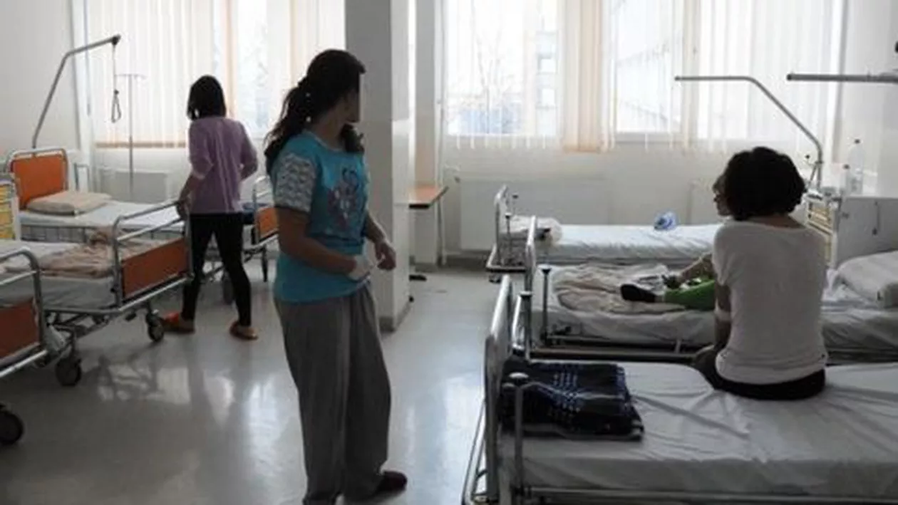 Focar cu 33 de cazuri de hepatită virală de tip A, confirmat în Buzău