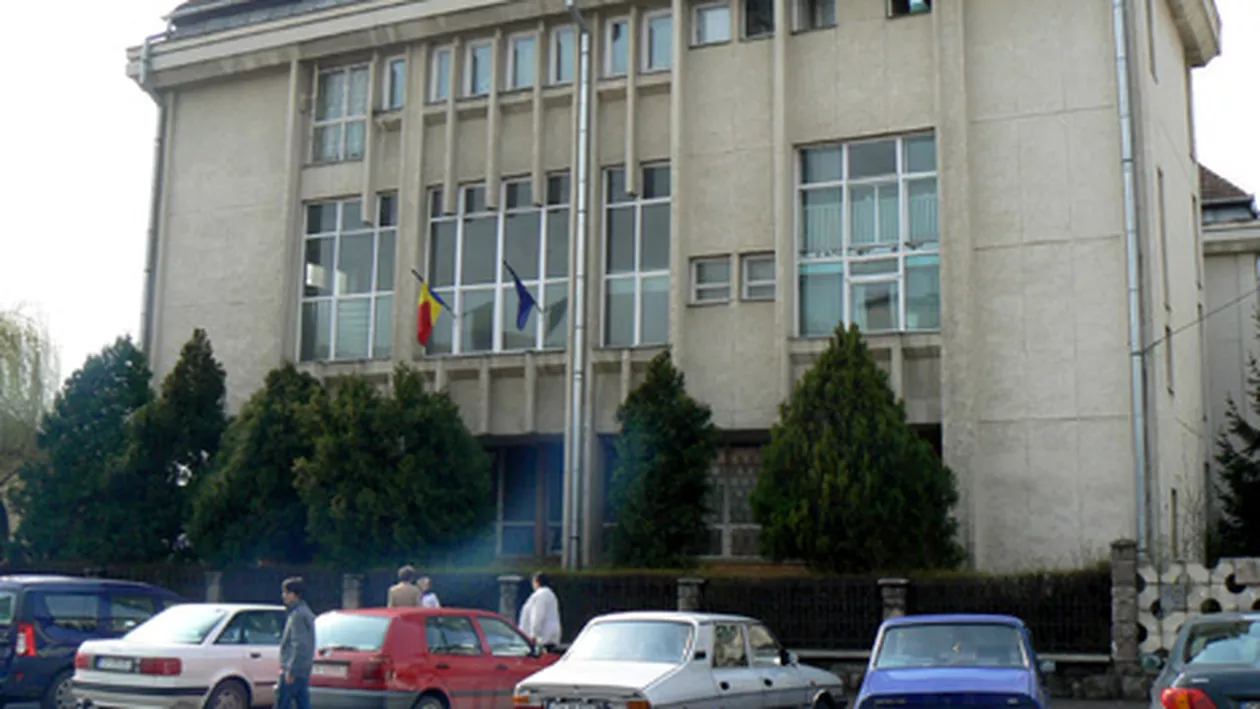 Dosarul retrocedărilor: Judecătorii Ordog şi Uţă, cercetaţi sub control judiciar