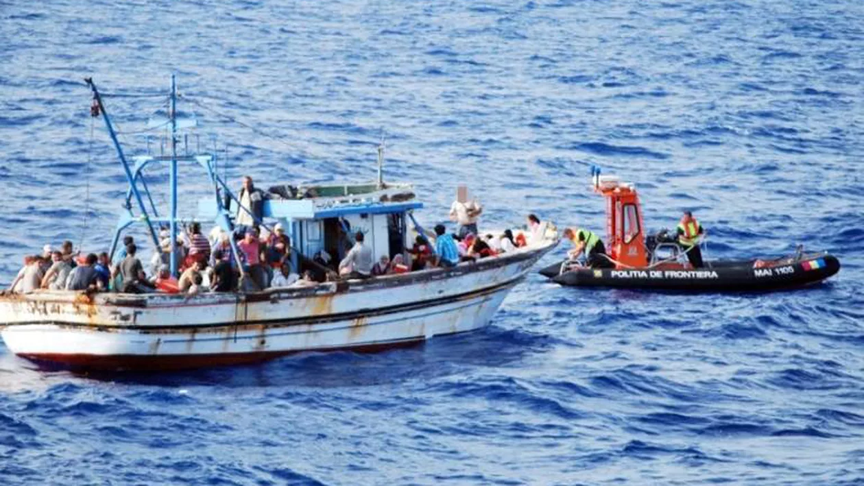 Spania: Şaptezeci de imigranţi nord-africani, salvaţi din Marea Mediterană