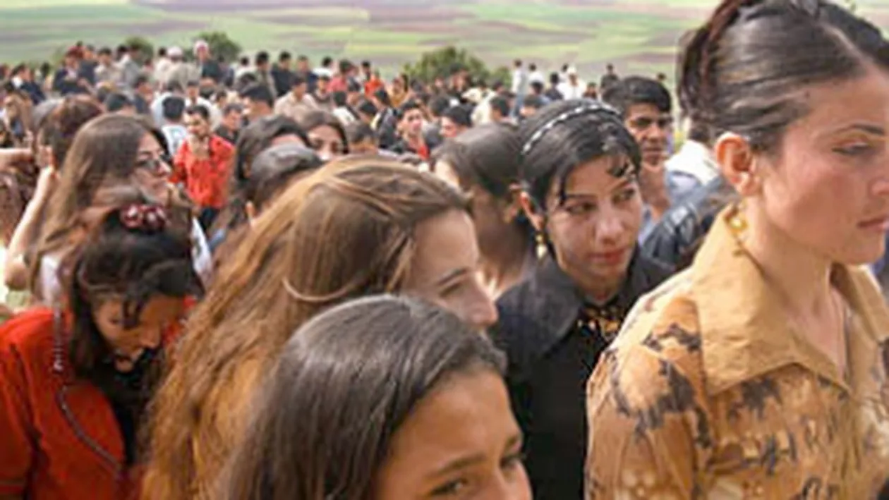 Irak: Statul Islamic a lansat un nou asediu asupra Muntelui Sinjar