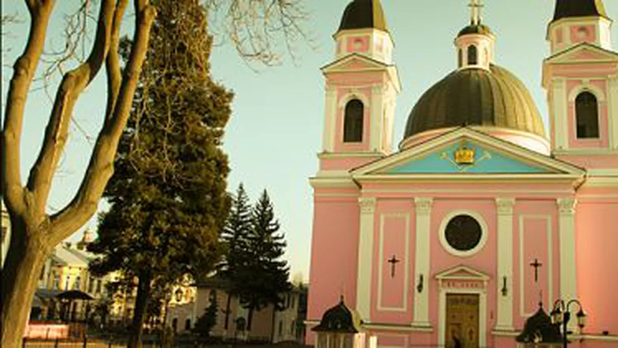 Guvernul a alocat pentru biserici încă 14 milioane lei