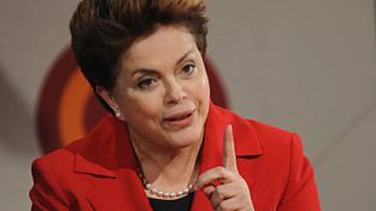 Brazilienii votează în turul doi al alegerilor prezidențiale: Dilma Rousseff, favorită în câștigarea scrutinului