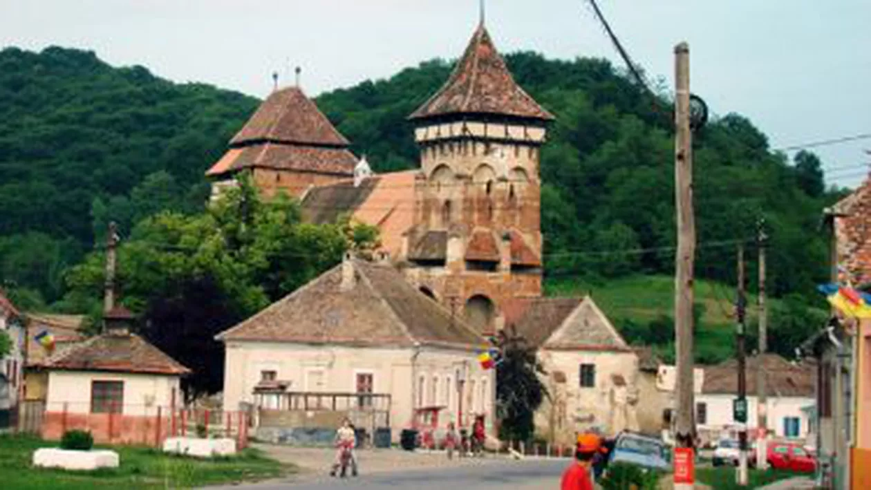 O comună din Sibiu vrea să fie scoasă de pe lista UNESCO pentru că organizația nu îi permite să își renoveze casele