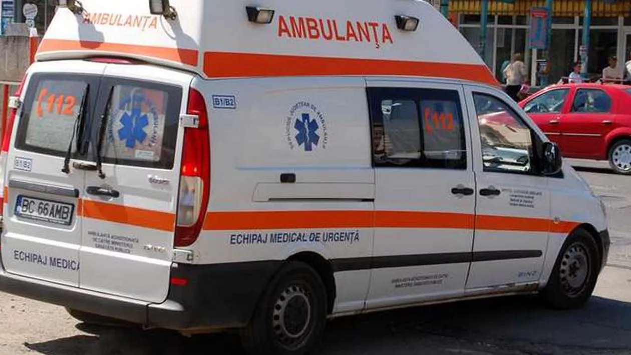 Constanța: Bărbat suspect de Ebola, adus cu ambulanța în București